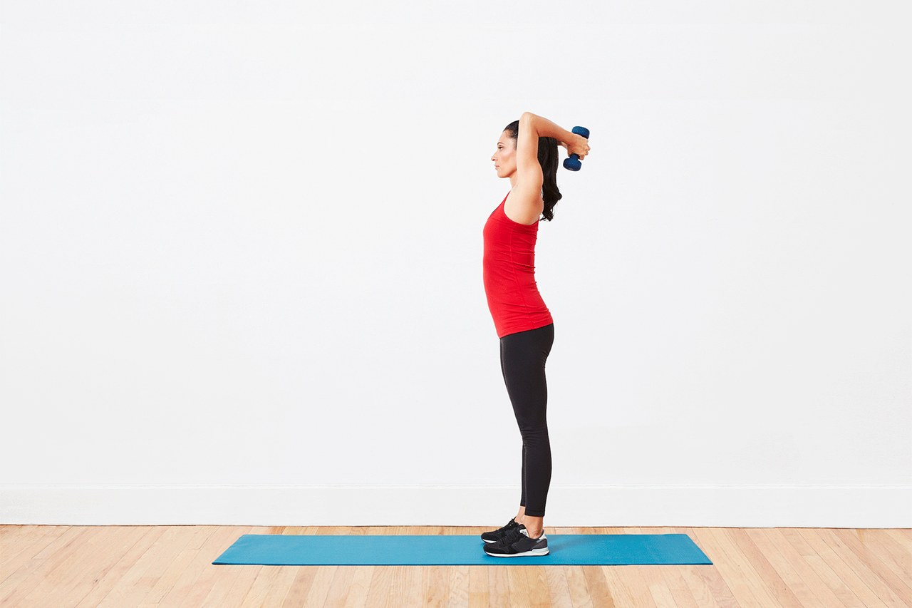 Tricep Extension demonstrated (Verywell Fit lead image)