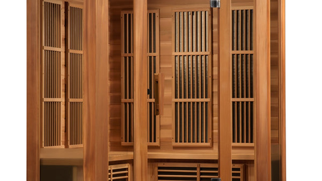 Maxxus Avignon 3 Person Corner Near Zero EMF FAR Infrared Sauna by Maxxus Saunas