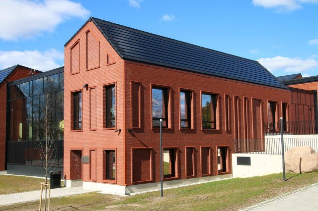 Solarstone Solar Tiled Roof by Solarstone
