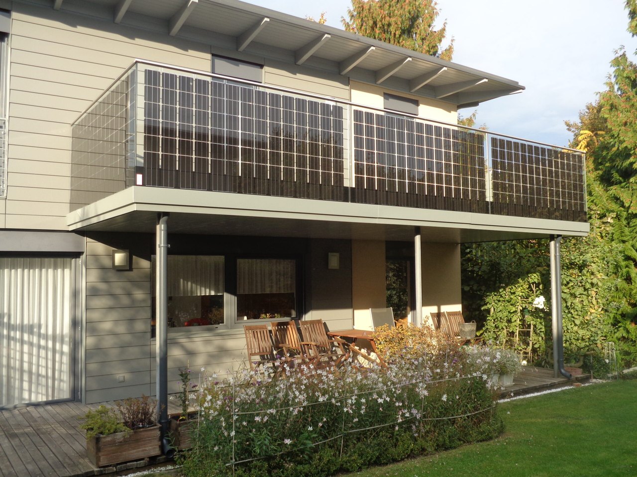 ertex solar PV balcony railings by ertex solar
