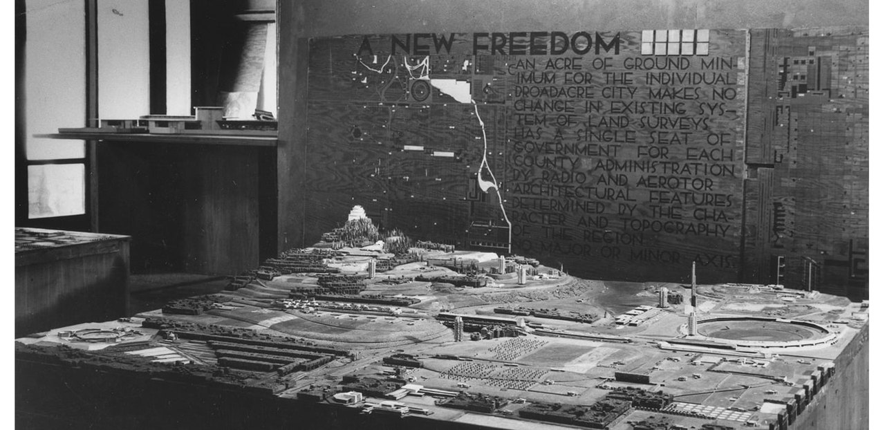 Broadacre City by unknown maker: photo of the model of the unbuilt project