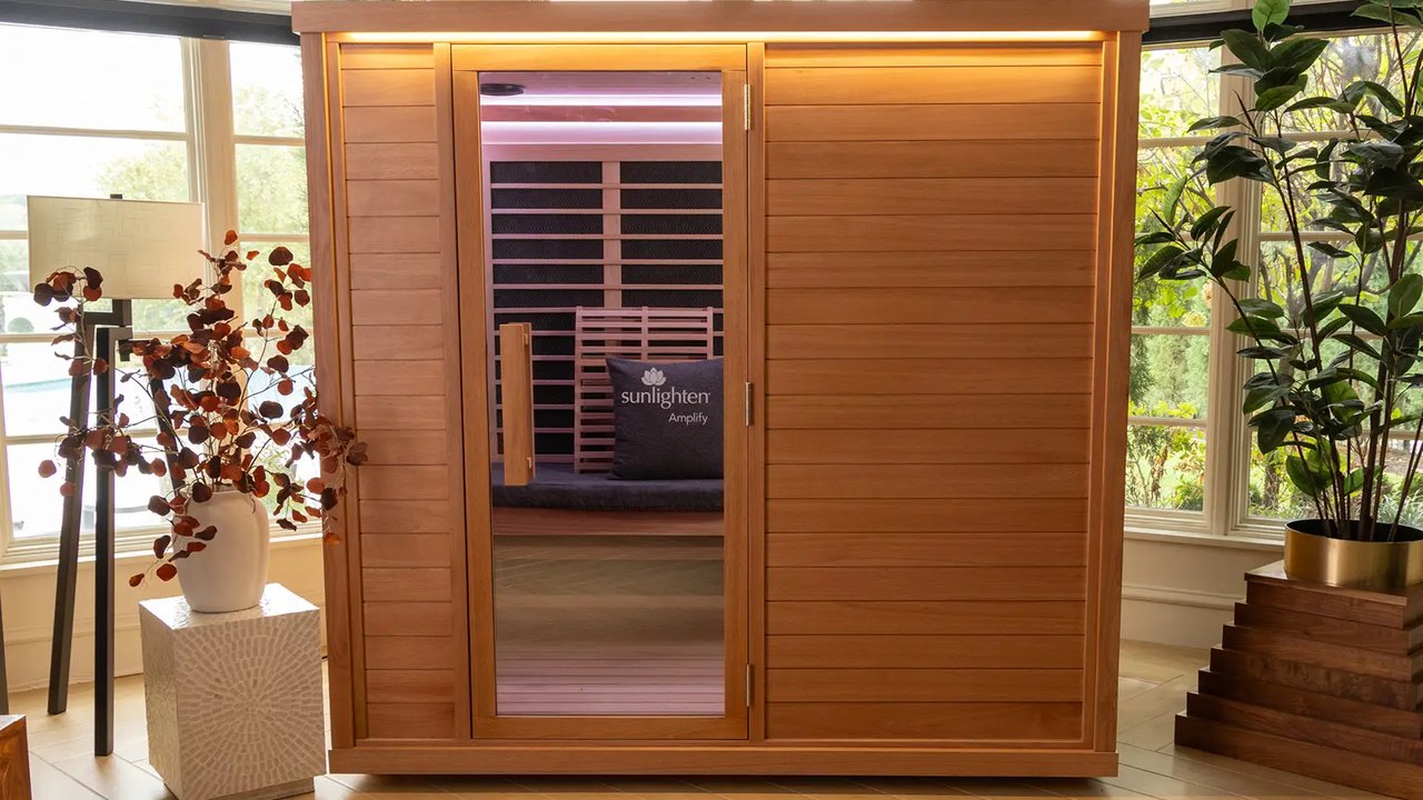 Sunlighten Amplify Full Spectrum Sauna by Sunlighten